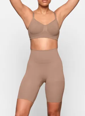 SKIMS BBL Butt Lifting Shorts M thumbnail 1
