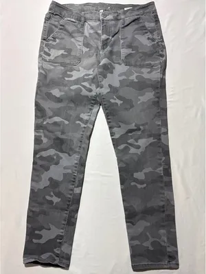 Gray Camouflage Pants with Front Pockets - Size 12 thumbnail 1