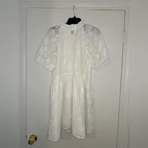 NWT H&M White Jacquard-Weave Dress Size Large thumbnail 3