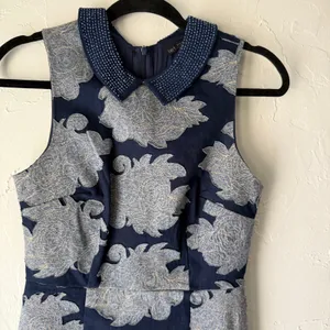 Anthropologie Let Me Be Navy Blue‎ Beaded Collar Dress Size 2 Floral Brocade thumbnail 3