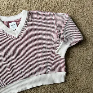 Women’s Aerie Beyond Chenille V-Neck Sweater Size Medium thumbnail 3
