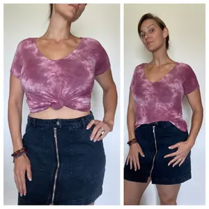 American Eagle V Neck Top Purple Tie Dye Wine Pink thumbnail 2