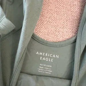 American Eagle Scoop Neck Short Sleeve Bodysuit – XS – Soft Sage Green thumbnail 2