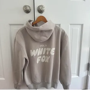 White Fox Boutique thumbnail 2