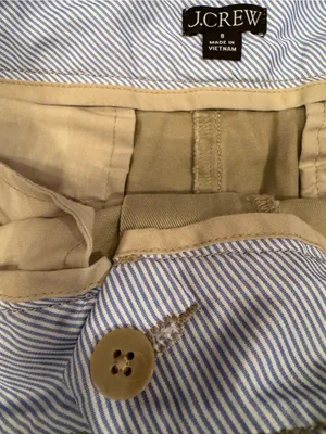 J.Crew Khaki Chino Shorts – Women’s Size 8, EUC thumbnail 3