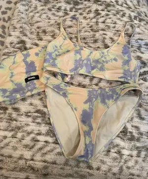 Triangl Swimwear thumbnail 1