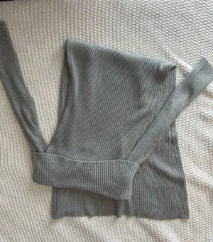 American Threads Grey Off the Shoulder Sweater Dress thumbnail 1