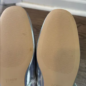 J Crew Silver Metallic Mary Jane Mules Gem Detail Size 8.5 Preppy Party Academia thumbnail 7