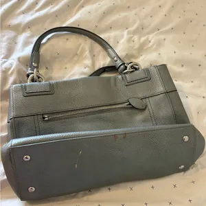 Coach Vintage Silver Leather Handbag thumbnail 5