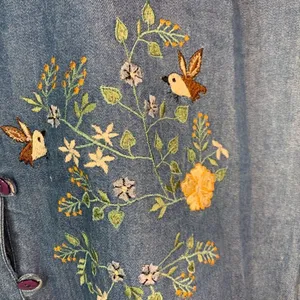 ‎Orvis Womens denim embroidered flower bird vest thumbnail 4