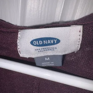 Old Navy Burgundy long sleeve sweater thumbnail 3