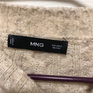 Mango sweater thumbnail 3