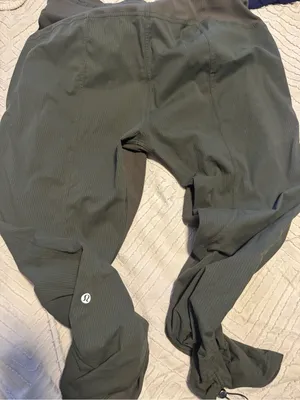 Lululemon dance studio mid rise crop pants thumbnail 5