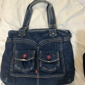 Levi's Denim Shoulder Bag/purse Rare Vintage With Interior Floral Design thumbnail 1