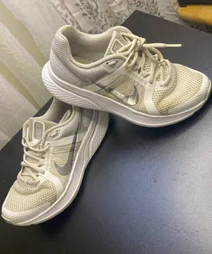 Women's Run Swift 2 Running Shoes Size Womens Size 6.5 thumbnail 1