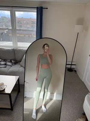 Workout Set Leggings and Sports Bra thumbnail 2