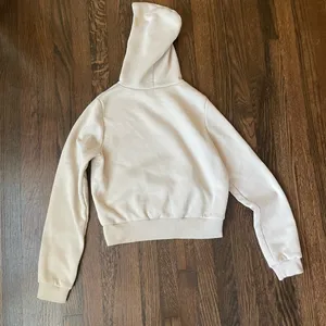 Amazon beige sweatshirt/pants set thumbnail 8