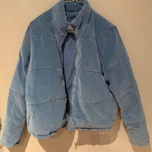 Brandy Melville corduroy puffer jacket thumbnail 4