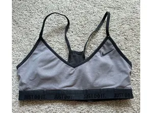 nike sports bra thumbnail 1