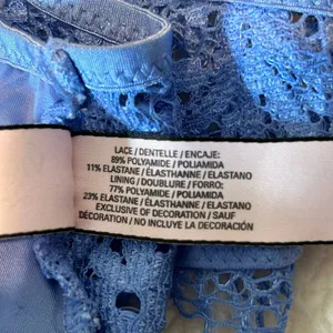 Victoria's Secret‎ Bralette Womens Small Blue Longline Lace Plunge Bralette thumbnail 9
