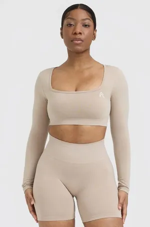 Oner active EFFORTLESS SQUARE NECK CROP LONG SLEEVE TOP thumbnail 1