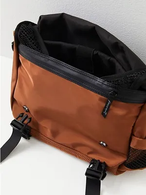 Free People FP Movement Move With It Messenger Bag Utility Crossbody Gym New thumbnail 4