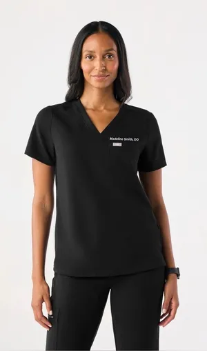 Figs Catarina One-Pocket Scrub Top in black thumbnail 1