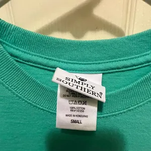 Simply Southern Long Sleeve. Size Small. thumbnail 3