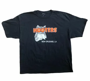 Oversized Hooters Tee Graphic T Shirt New Orleans thumbnail 4