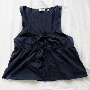 Aritzia Sunday Best cannoli top thumbnail 4