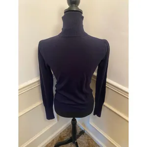 Vintage Ralph Lauren Navy Blue Merino Wool Blend Turtleneck Sweater Ribbed Cuffs thumbnail 5