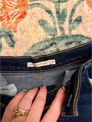 Levi’s Straight Ribcage Jeans Button Fly  thumbnail 3