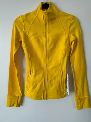 NWT LULULEMON - Maize Yellow Define Jacket Luon - $128 - Size 2 thumbnail 4