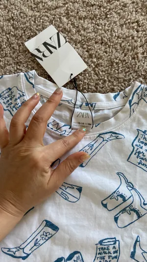 ZARA Western Boots Printed Tee. Xs thumbnail 2