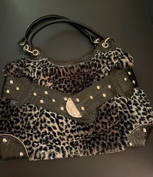 Kathy Van Zeeland Black and Gray Leopard Faux Fur Purse Y2K thumbnail 1