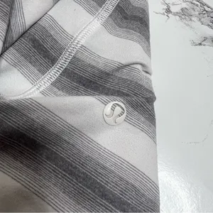 Lululemon radiant long sleeve striped wrap top‎ gray white thumbnail 4