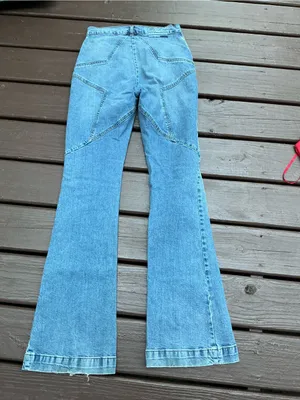 REVICE Modern Seamed Flare Jeans 🔥 thumbnail 8