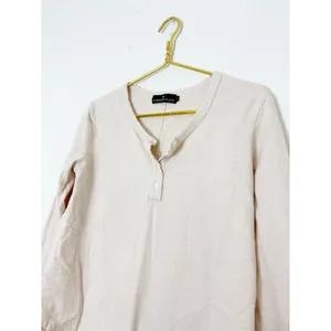Pomander Place Tuckernuck Long Sleeve Mercer Henley Top Size Medium Oatmeal thumbnail 9