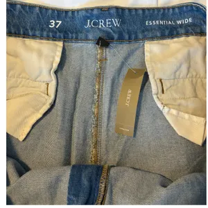 NWT J.Crew Essential‎ Wide Leg Crop Jeans Light Wash Denim Casual Boho Size 37 thumbnail 3