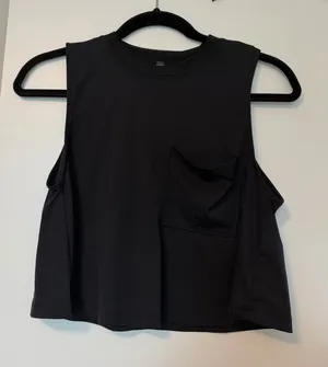 Free People Black workout tank thumbnail 1