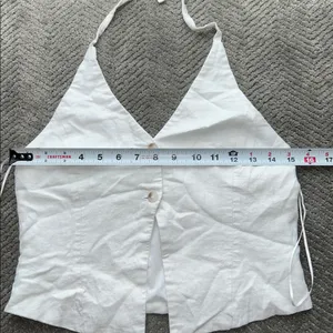 Bershka Linen Blend Halter Crop Top Button Front White Size M thumbnail 7