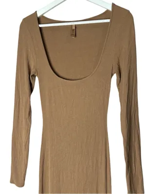 NWT SKIMS Soft Lounge Scoop Neck Maxi Dress - Camel thumbnail 4