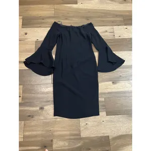 Bardot Solange Dress Size 8 Black Off Shoulder Bell Sleeve Midi Structured thumbnail 5