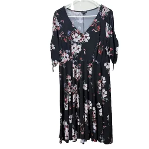 Torrid Pink Floral Studio Knit Short Tie Sleeve‎ V Neck Dress Size 1X thumbnail 4