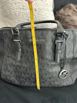 Michael Kors Purse thumbnail 12