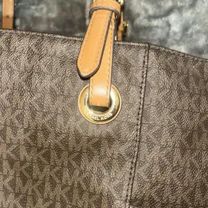 Michael Kors‎ Jet Set Travel Large Mk Signature Logo Tote Handbag Brown 30S11T4B thumbnail 4