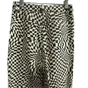 Princess Polly Women's Flared Checkerboard Pants Size 0‎ Black and White thumbnail 10
