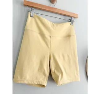 LAHANA Active | Archer Biker Short in Butter Yellow | Sz S thumbnail 2