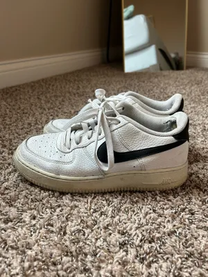 Nike Air Force 1 thumbnail 4