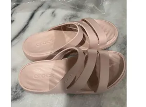 Crocs Getaway Glitter Flip Sandals Atmosphere Pink Women’s 6 209670-1FT New thumbnail 2